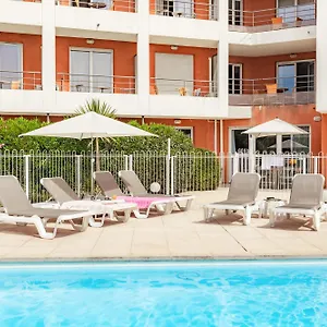 3* Апарт-отель Appart'city Classic - La Duranne